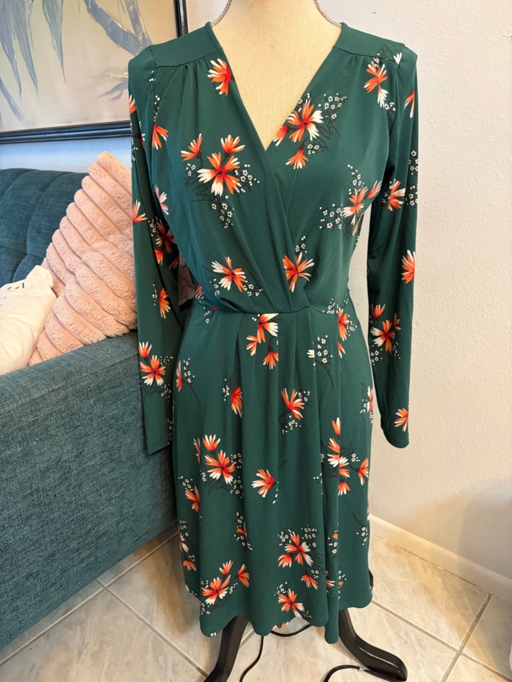 Women’s Medium King Louie Green Long Sleeve Flower Dress
